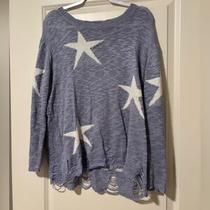 Davi & Dani Distressed Star Sweater